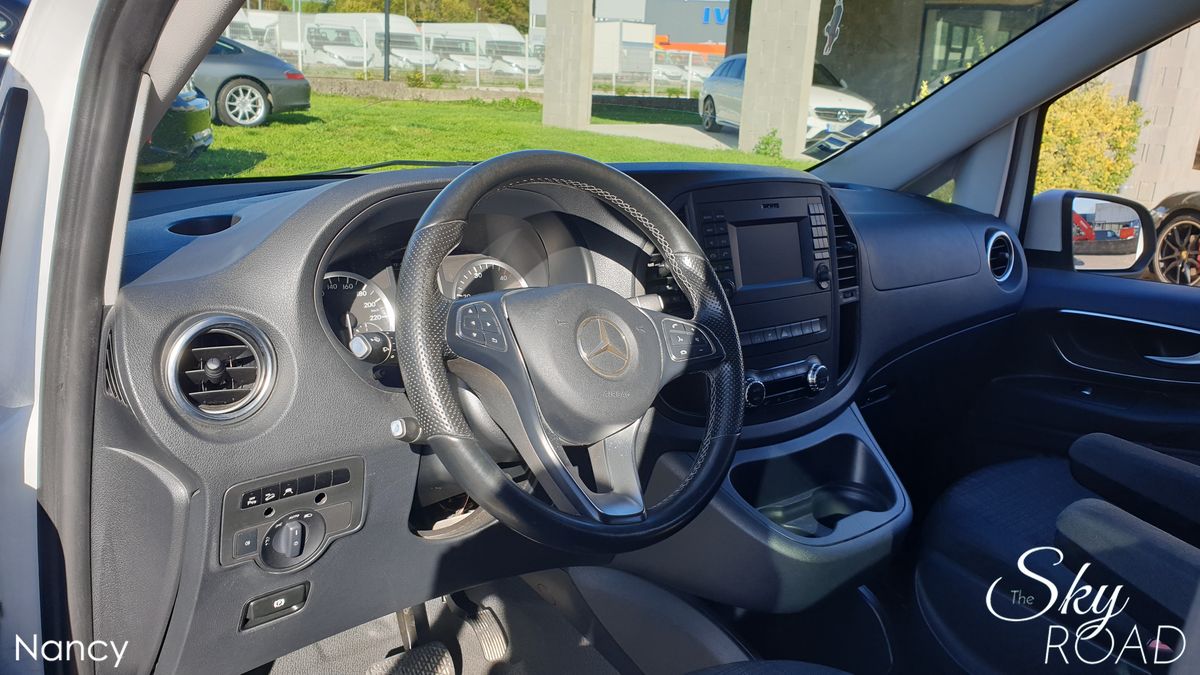 Location Mercedes Vito 5 places Nancy