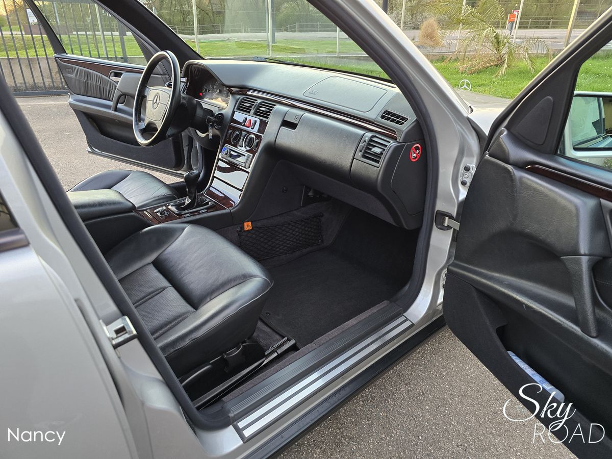 Mercedes Classe E V6 2.4 170cv W240