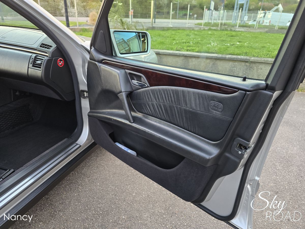 Mercedes Classe E V6 2.4 170cv W240