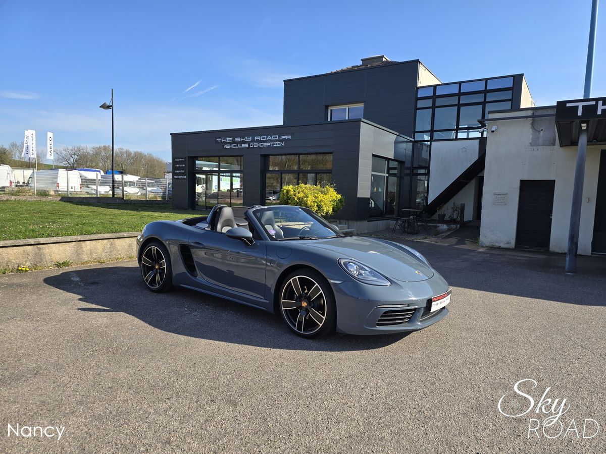 Porsche 718 Boxster 2.5 300cv R18