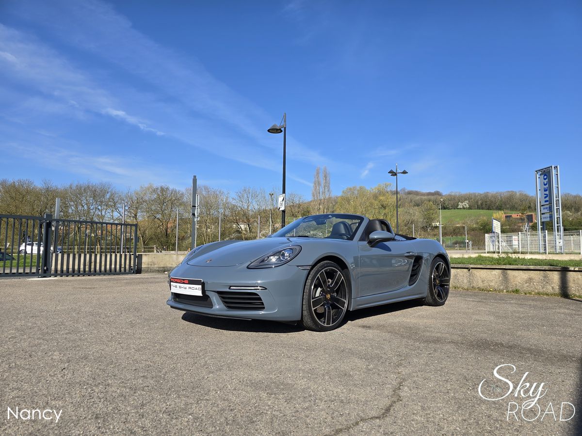 Porsche 718 Boxster 2.5 300cv R18