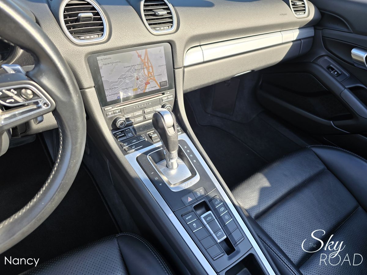 Porsche 718 Boxster 2.5 300cv R18