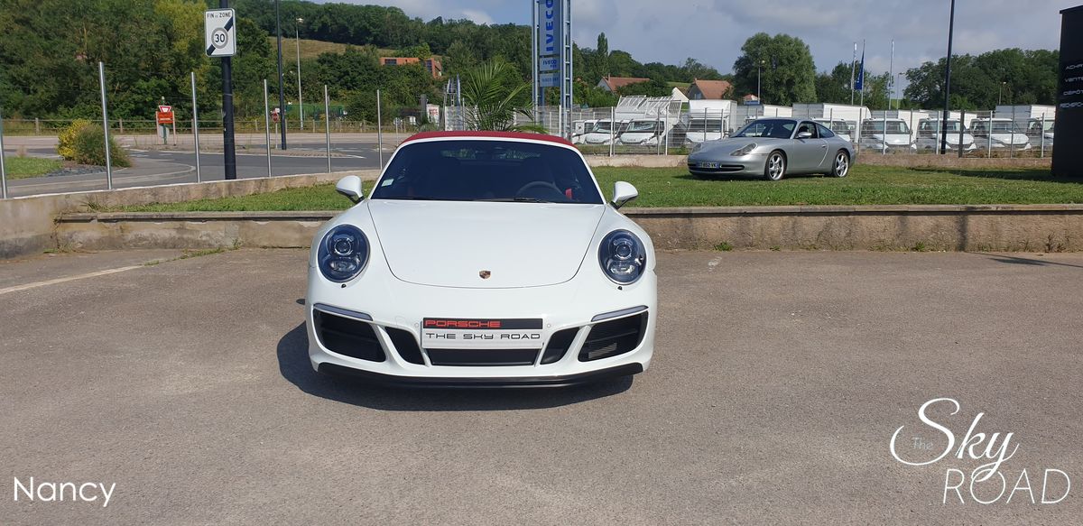 Porsche 991 II GTS Cab. 3.0 450cv