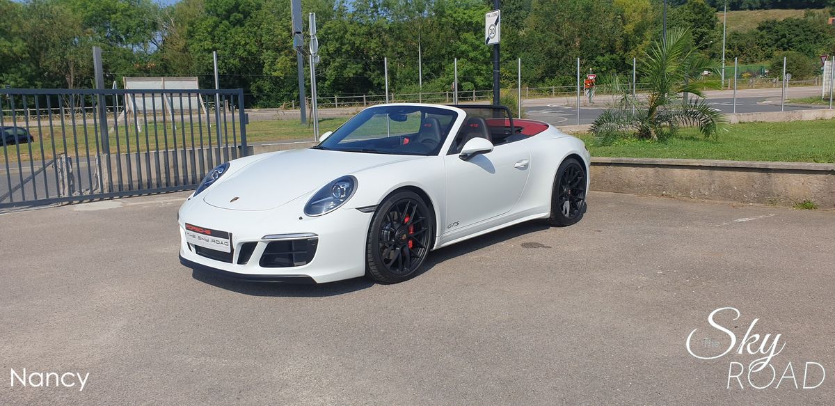 Porsche 991 II GTS Cab. 3.0 450cv