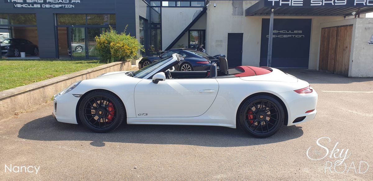 Porsche 991 II GTS Cab. 3.0 450cv