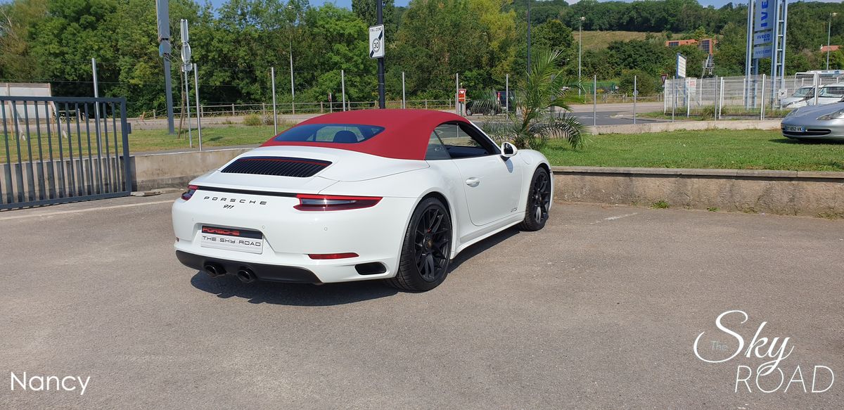 Porsche 991 II GTS Cab. 3.0 450cv