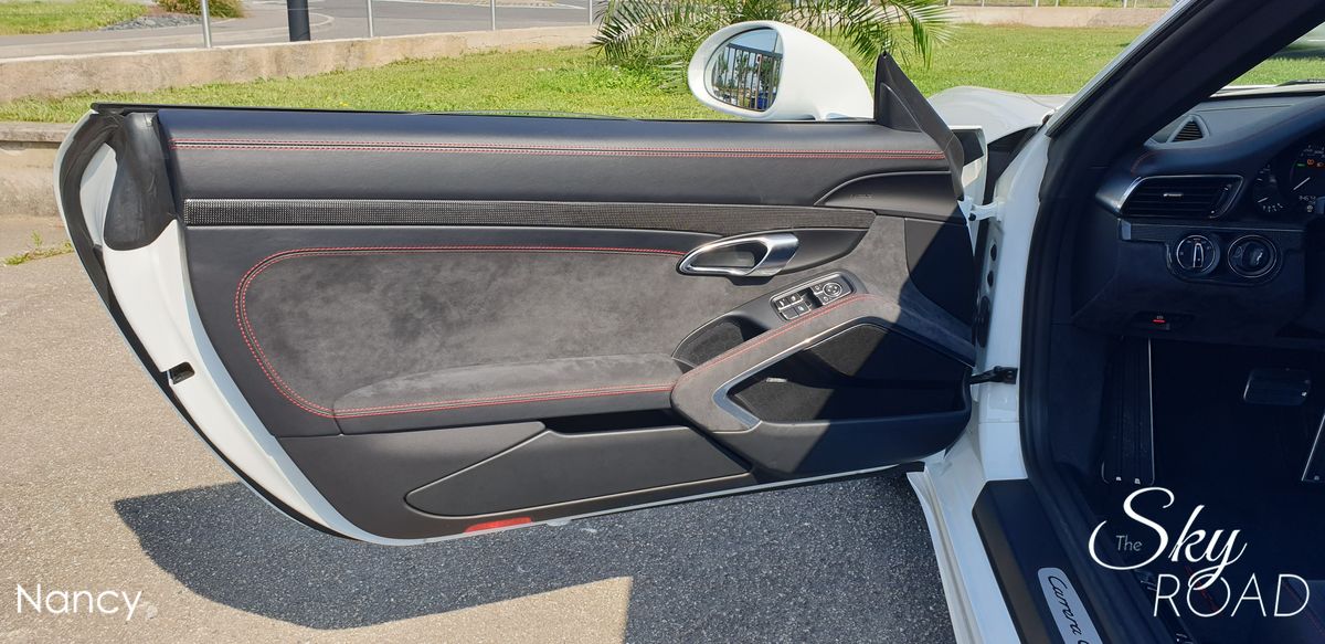 Porsche 991 II GTS Cab. 3.0 450cv