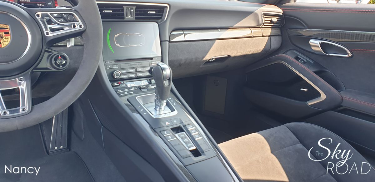 Porsche 991 II GTS Cab. 3.0 450cv