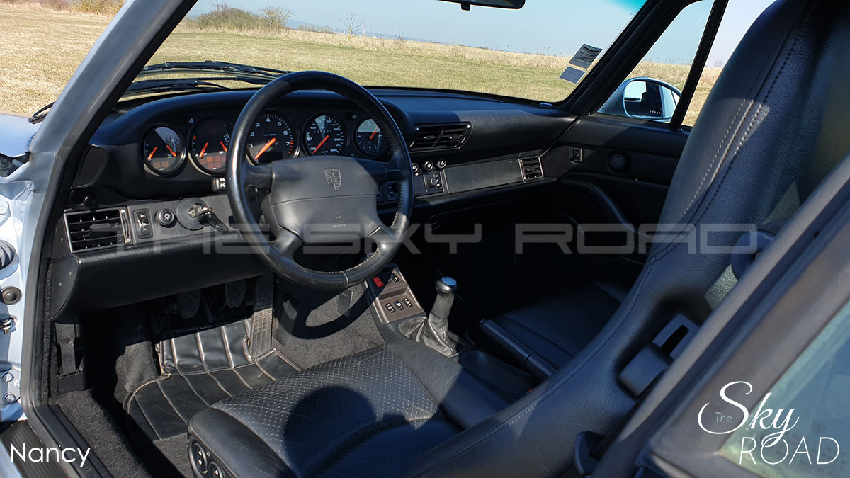 Porsche 993 Carrera 4 272cv