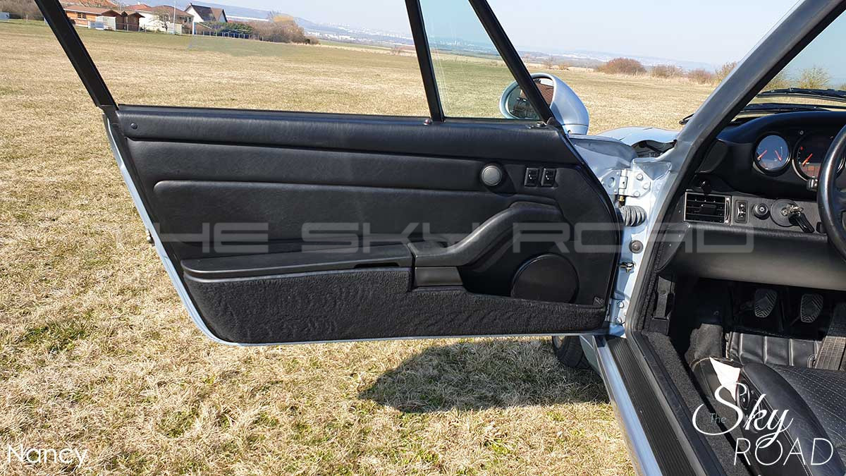 Porsche 993 Carrera 4 272cv