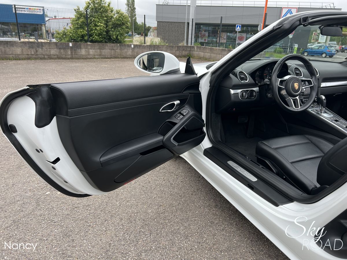 Porsche Boxster 718 PDK 2.0 300cv