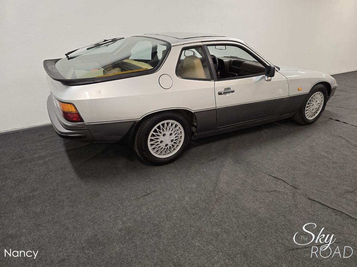Porsche 924 Turbo Phase 2 D2444L