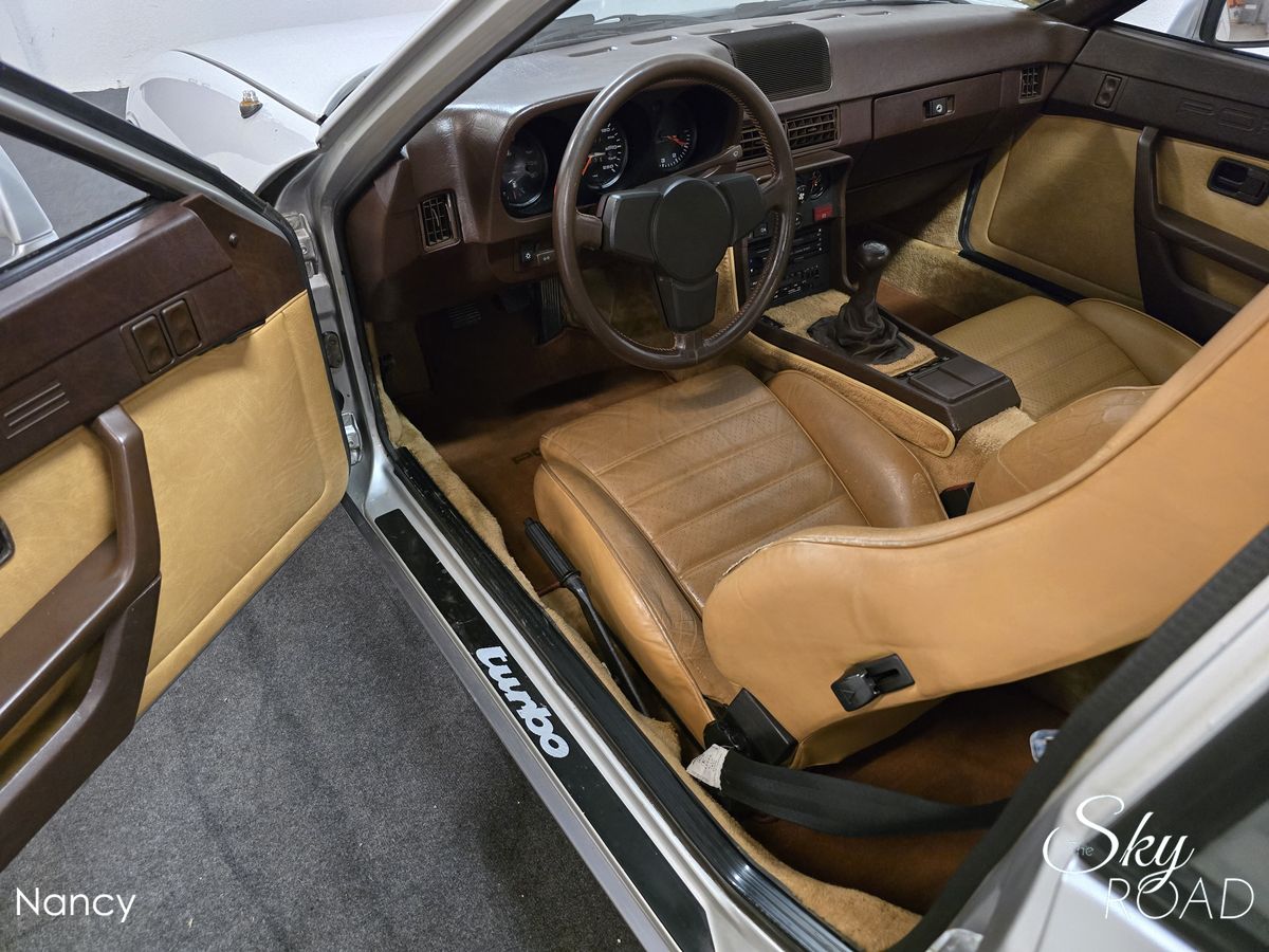 Porsche 924 Turbo Phase 2 D2444L