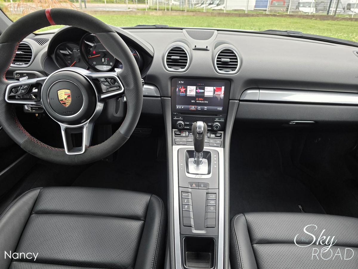 Porsche 718 Cayman 2.0 300cv
