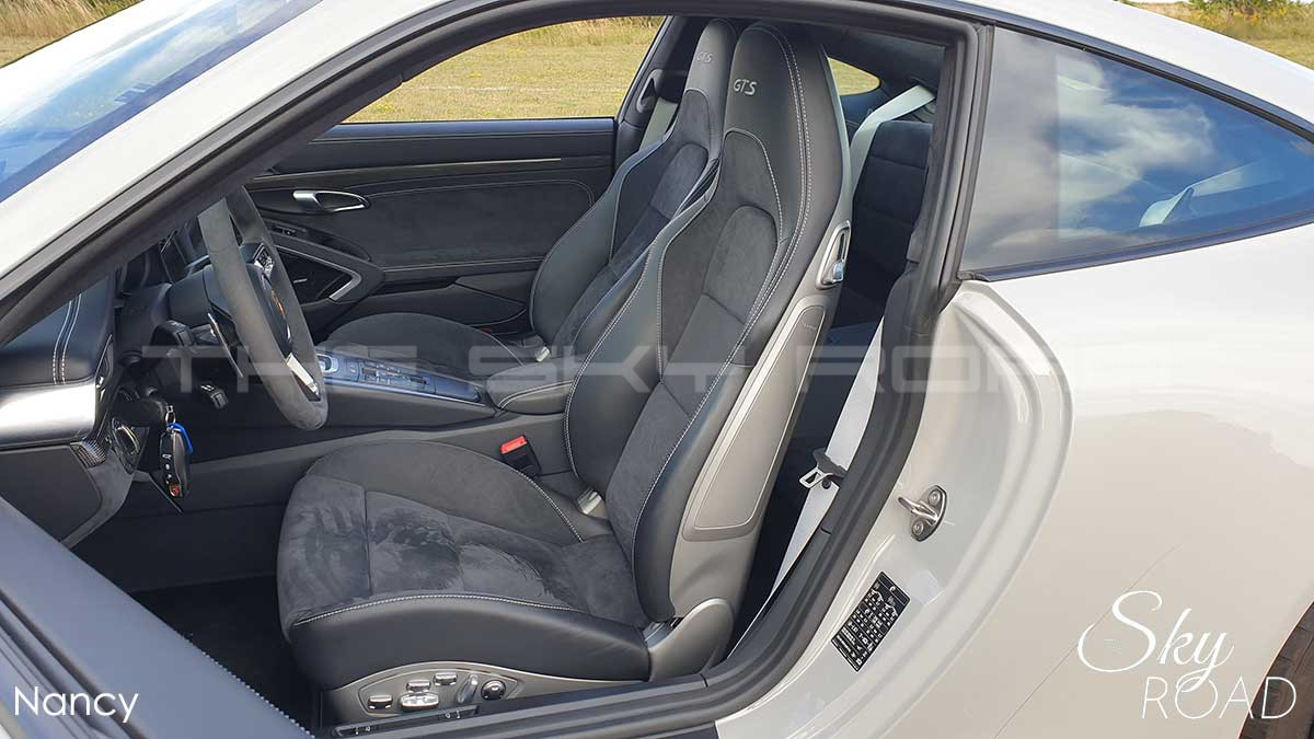 Porsche 991 II 4 GTS