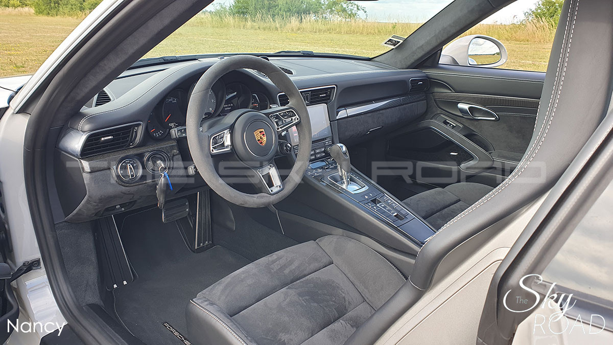 Porsche 991 II 4 GTS