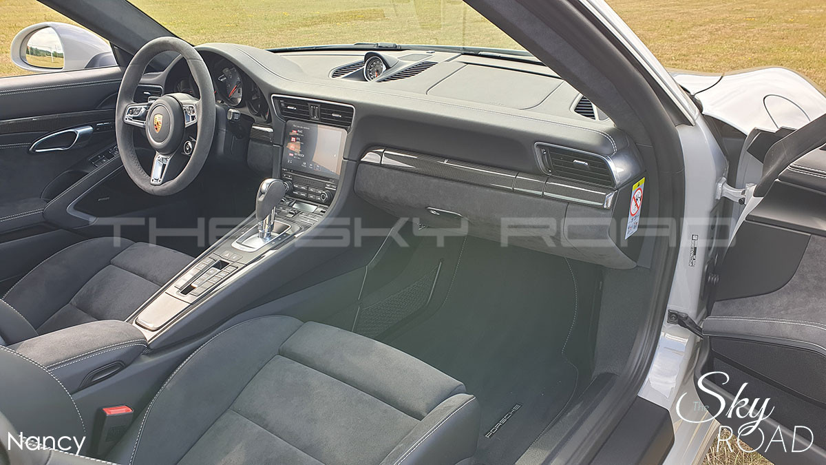 Porsche 991 II 4 GTS