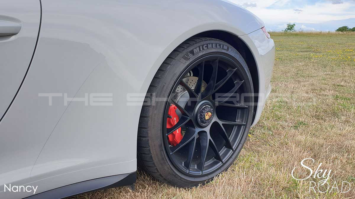 Porsche 991 II 4 GTS