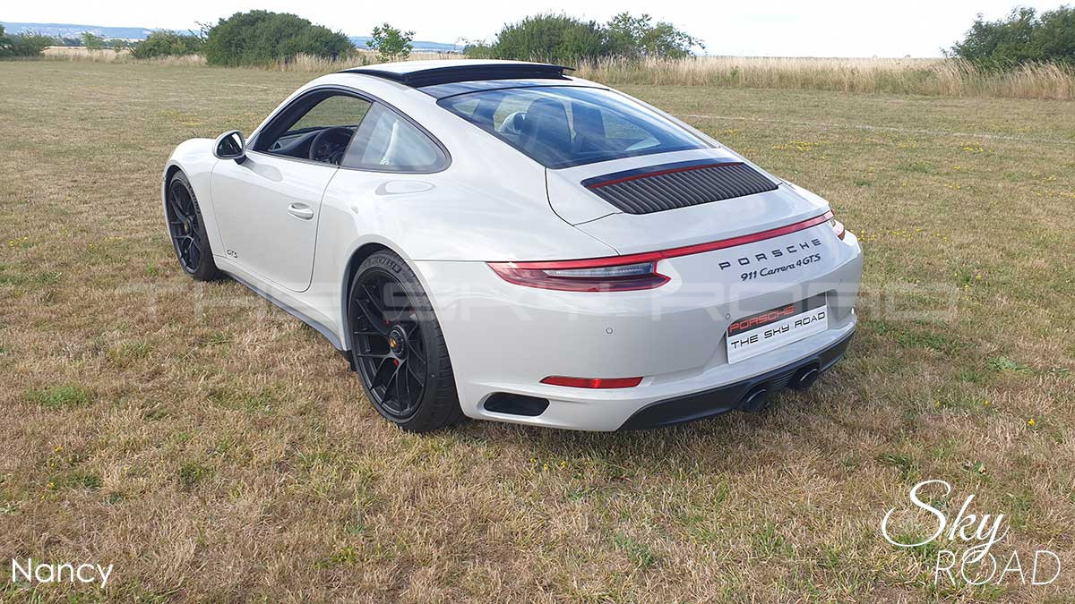 Porsche 991 II 4 GTS