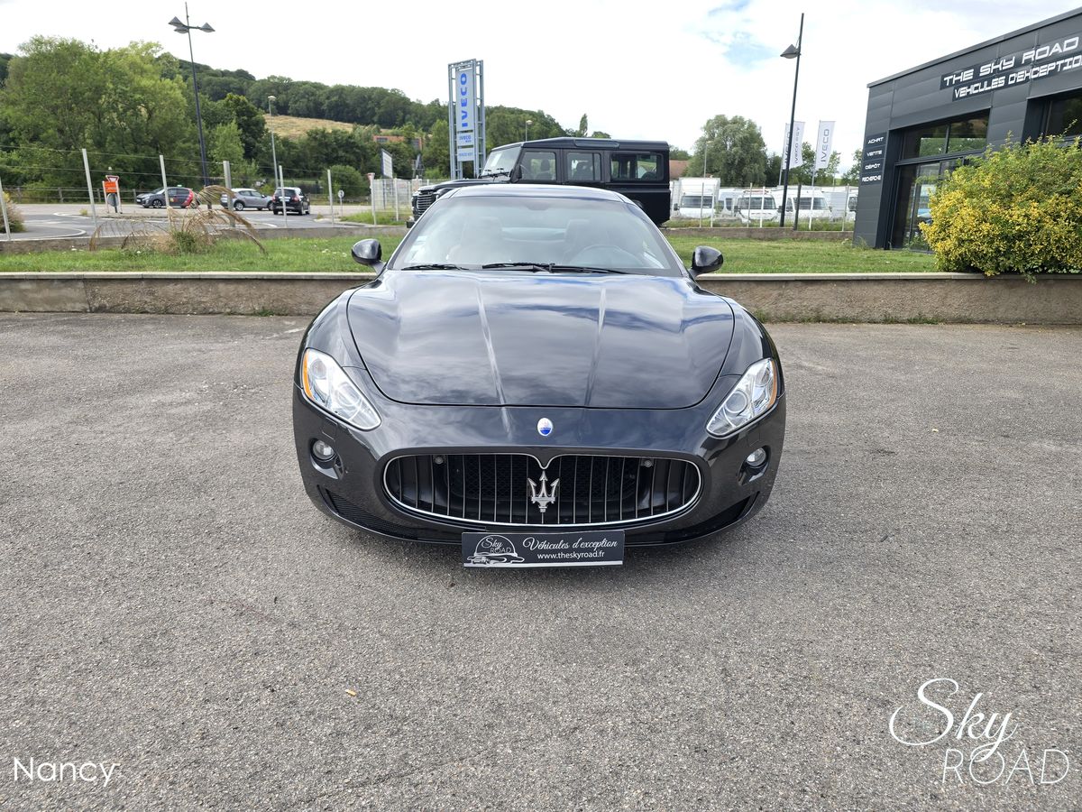 Maserati Granturismo 4.7 440cv D2527L