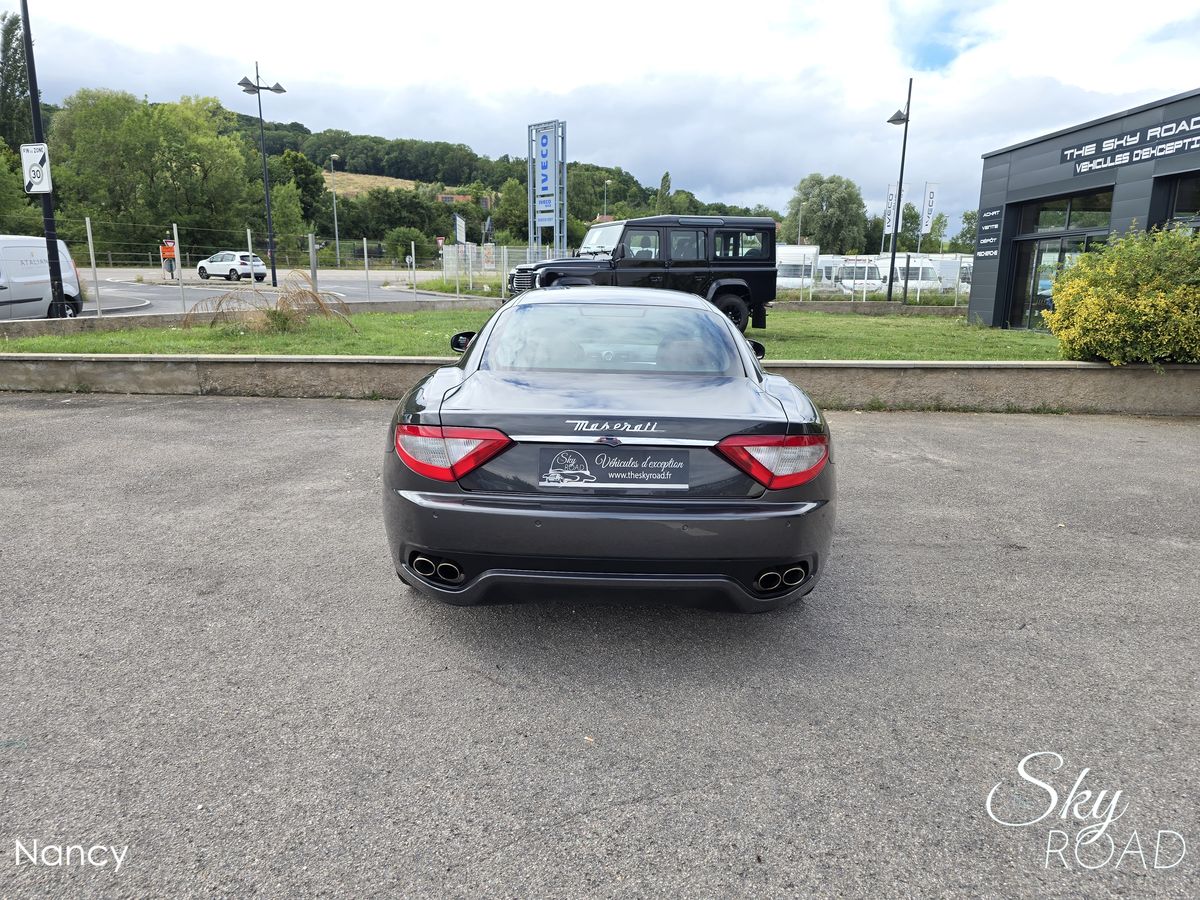 Maserati Granturismo 4.7 440cv D2527L