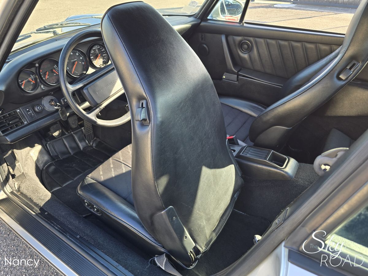 Porsche 964 C2 3.6 252cv Boîte Mécanique