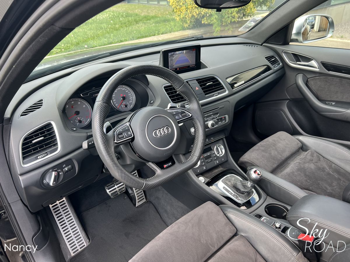 Audi RS Q3 2.5 310cv L111
