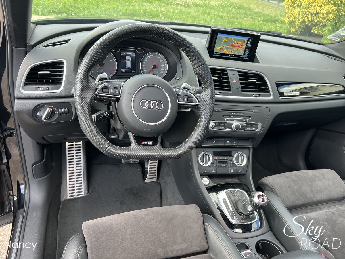 Audi RS Q3 2.5 310cv L111