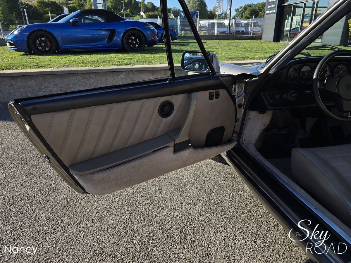 Porsche 911 Targa 3.2 231cv