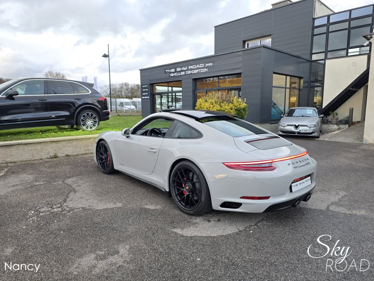 Porsche 991 II 4 GTS