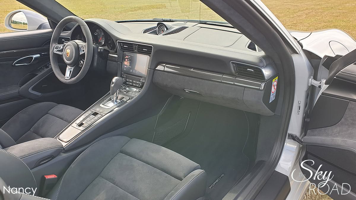 Porsche 991 II 4 GTS