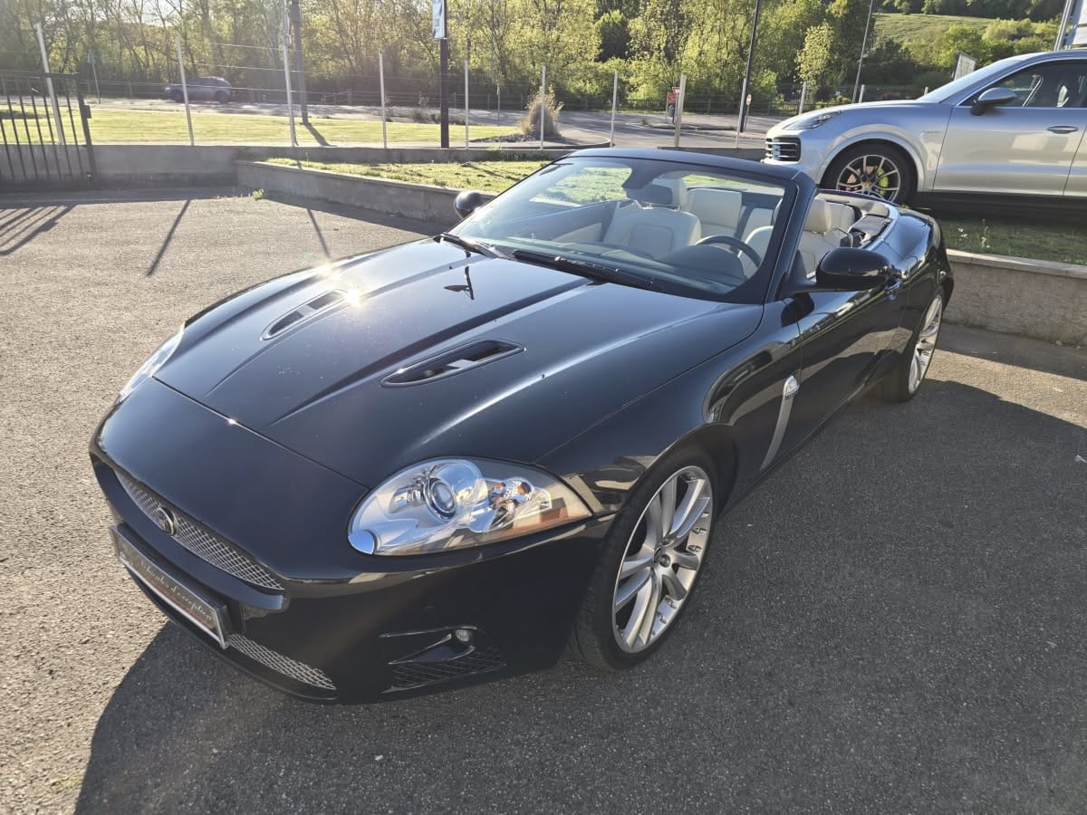 Jaguar XK R D2624L
