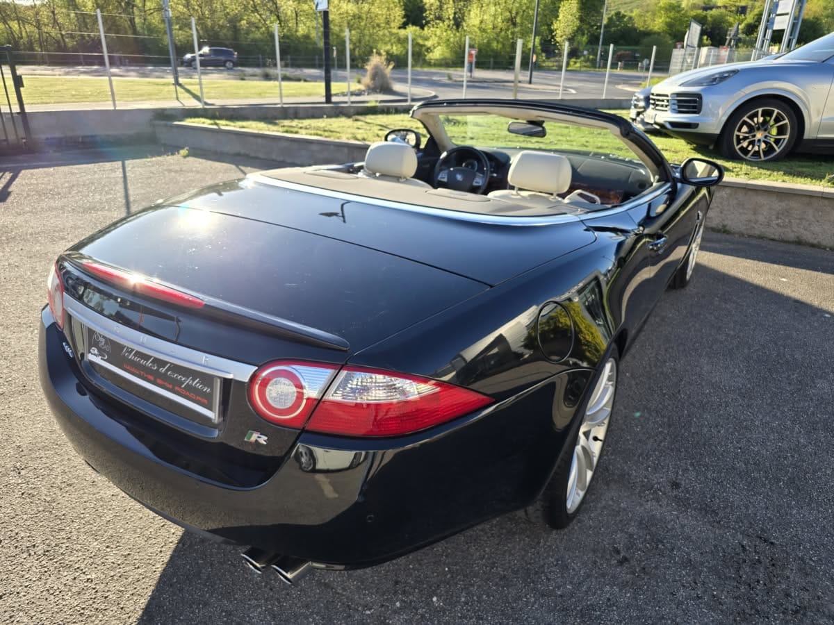 Jaguar XK R D2624L