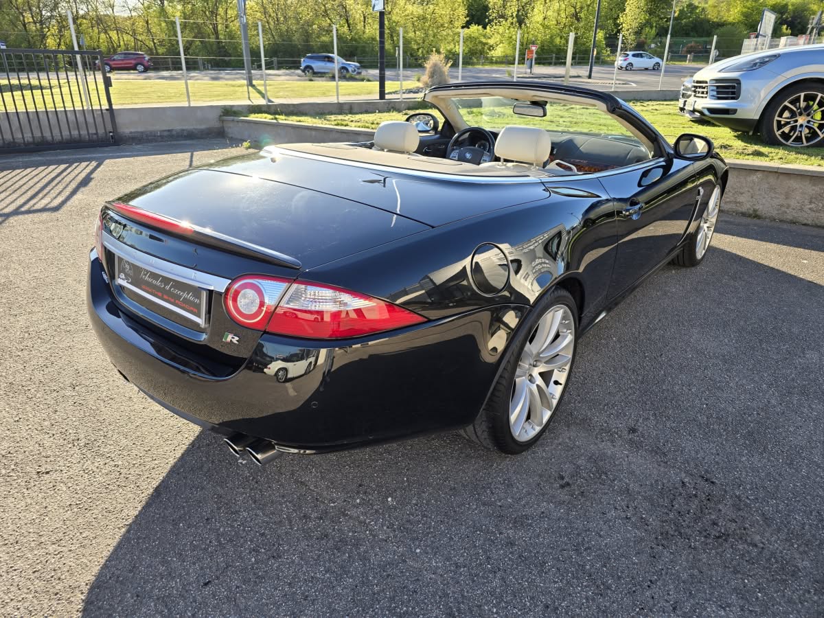 Jaguar XK R D2624L