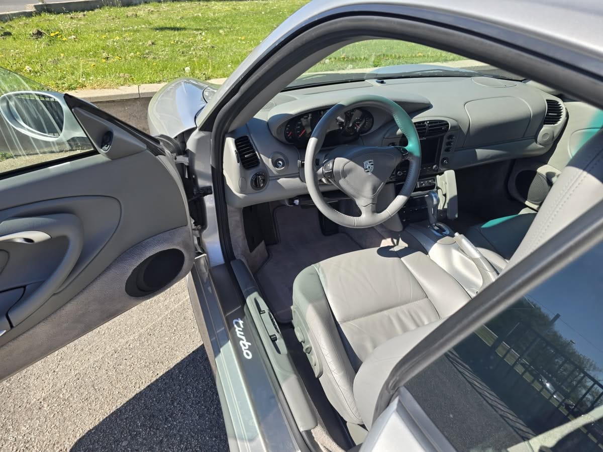 Porsche 996 Turbo 3.6 420cv D2623L