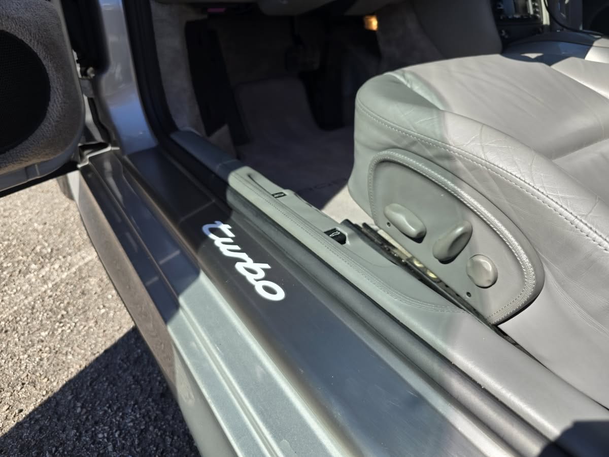 Porsche 996 Turbo 3.6 420cv D2623L