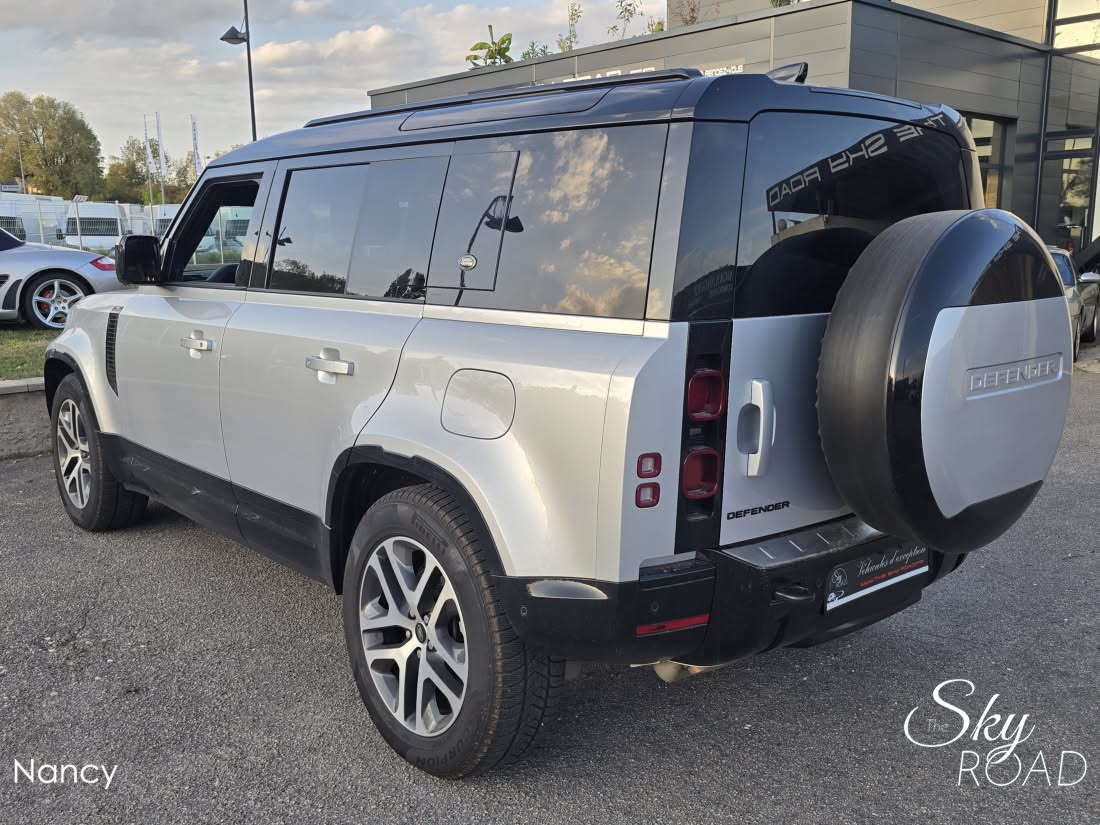 Land Rover Defender D2660L