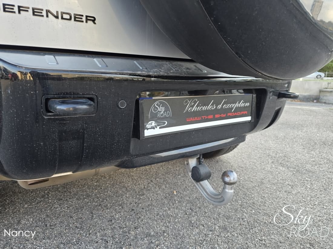 Land Rover Defender D2660L