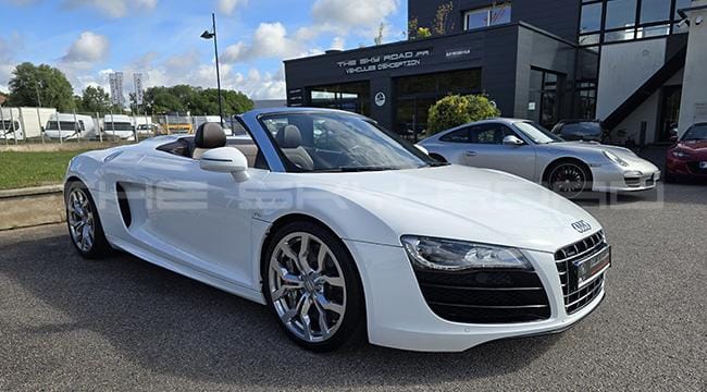 Audi R8 Spyder V10 5.2 525cv Quattro D2633L Audi R8 Spyder V10 5.2 525cv Quattro D2633L